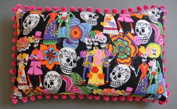 https://www.inside-mexico.com/wp-content/uploads/2015/11/Day-of-the-Dead-Pillow.jpg